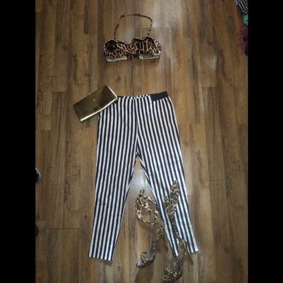 Beach Bash Leopard Beach Wear Bikini Top - Picture 11 of 13